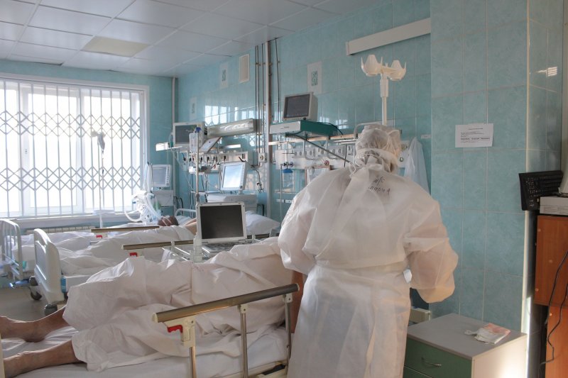 392 человека заразились COVID-19 в Новосибирской области за сутки