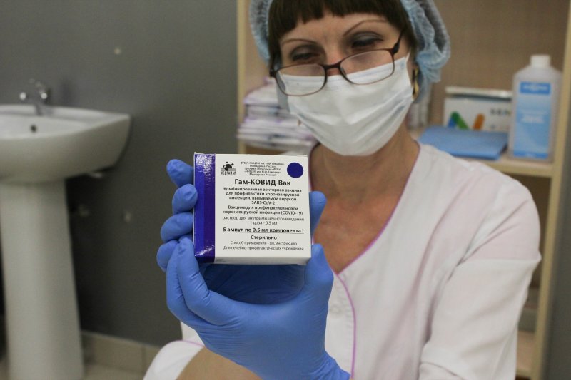 Пропустившие ревакцинацию от коронавируса новосибирцы стали попадать в ковидные госпитали