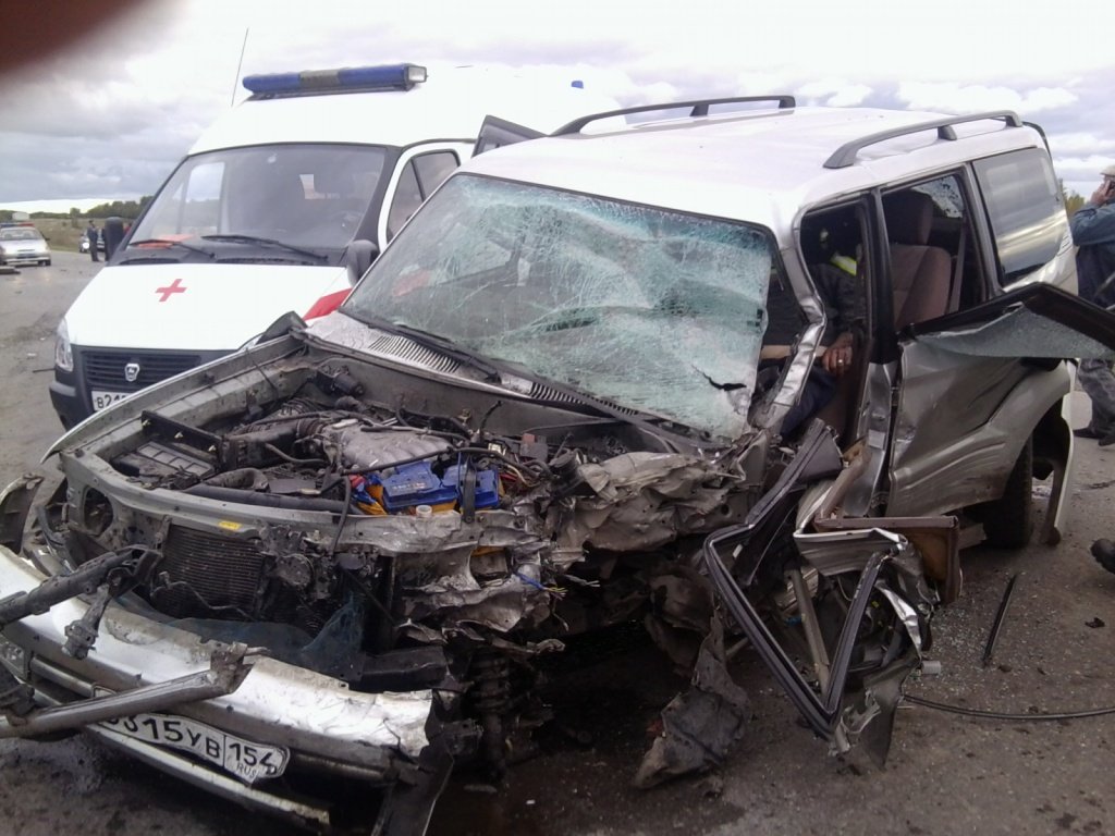 Пять жизней унесла авария на трассе в Новосибирской области