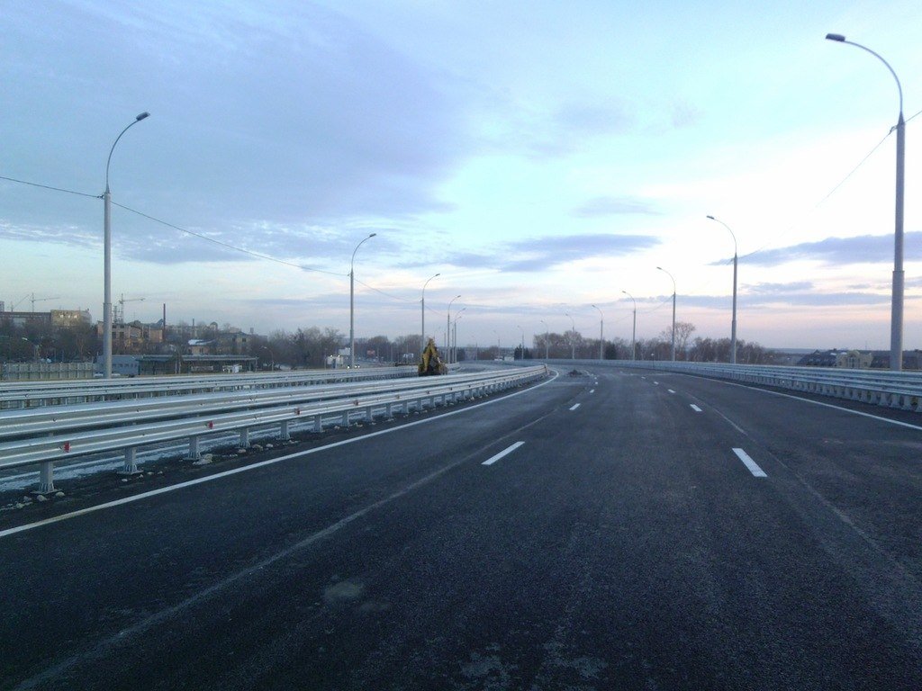 Бауманский путепровод пенза. Путепровод в чистые пруды. Мост шоссе. Кольцевой перекресток. Красивый мост Новокузнецк.