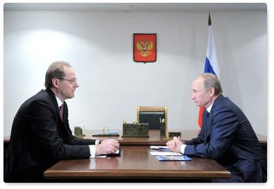 Василий Юрченко рассказал Владимиру Путину о темпах роста развития экономики региона