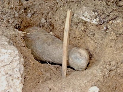 Каменный фаллос предстоит исследовать новосибирским археологам