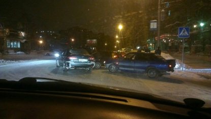 Понедельник в Новосибирске начался с огромных пробок