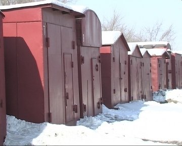 В Новосибирске начинают пересчет гаражей к сносу