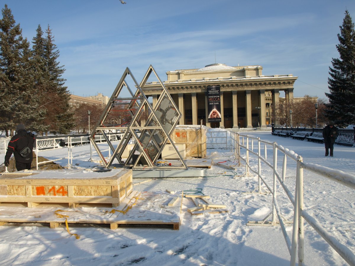 В Новосибирске устанавливают часы с обратным отсчетом