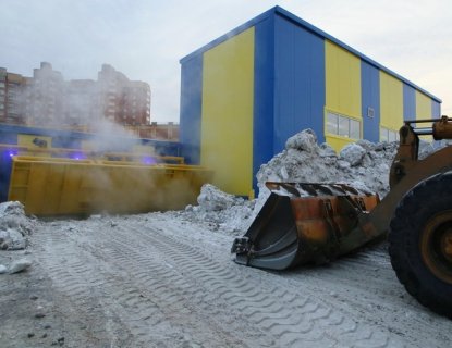 Снегоплавильная станция заменила в Новосибирске снегоотвалы