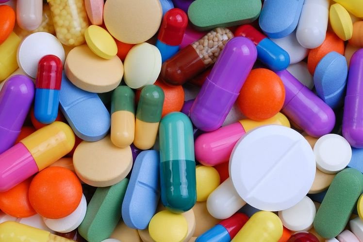 Новосибирские врачи заявили о возможном дефиците лекарств