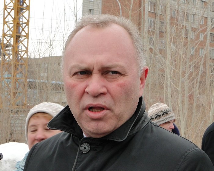 Владимиру Знаткову прочат портфель министра в правительстве