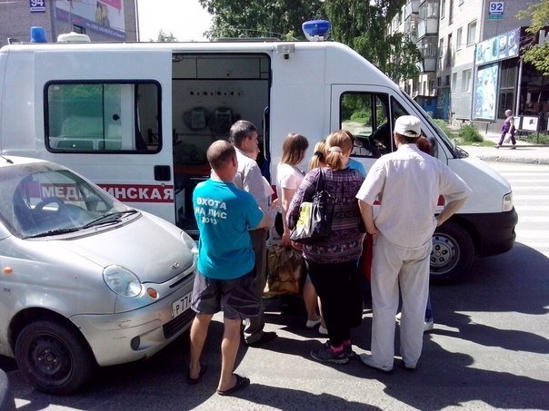 Беременные женщины попали в аварию на «скорой»