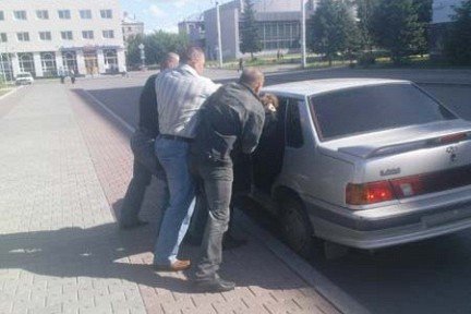Автоподставщику дали срок за похищение водителя