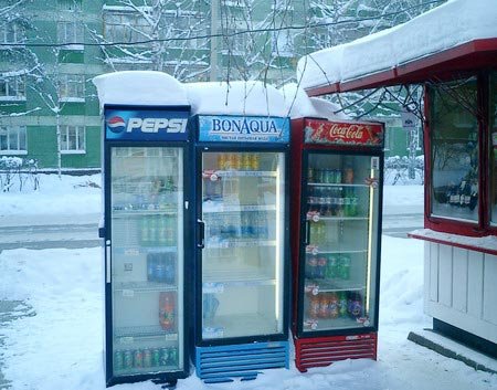 Школьники напали на киоск в Новосибирске