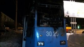 Трамвай №13 загорелся в Новосибирске