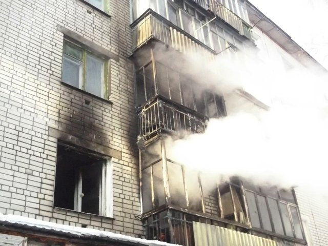 Женщина погибла при пожаре в центре Новосибирска