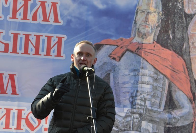 Депутату Панферову  припомнили «скабрезников» и «поганцев»