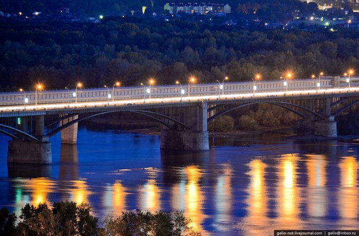 Коммунальный мост оказался небезопасным для судов на Оби