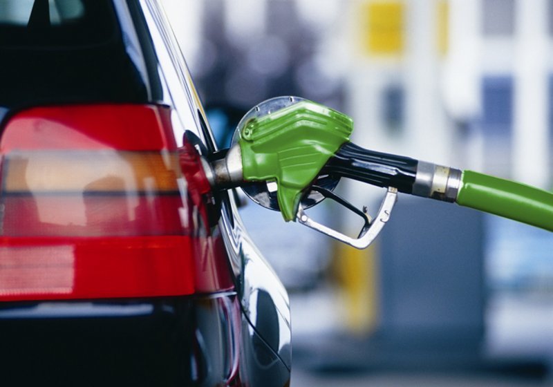 ФАС проверит законность роста цен на бензин