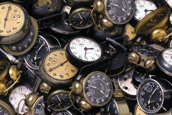Новосибирские депутаты поддержали перевод стрелок часов