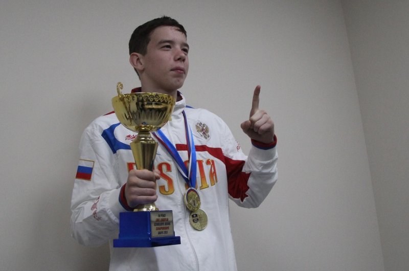 Боксера Клюева поздравили с победой на первенстве Европы