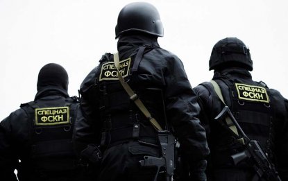 Спецназ взял штурмом дома наркоторговцев под Новосибирском