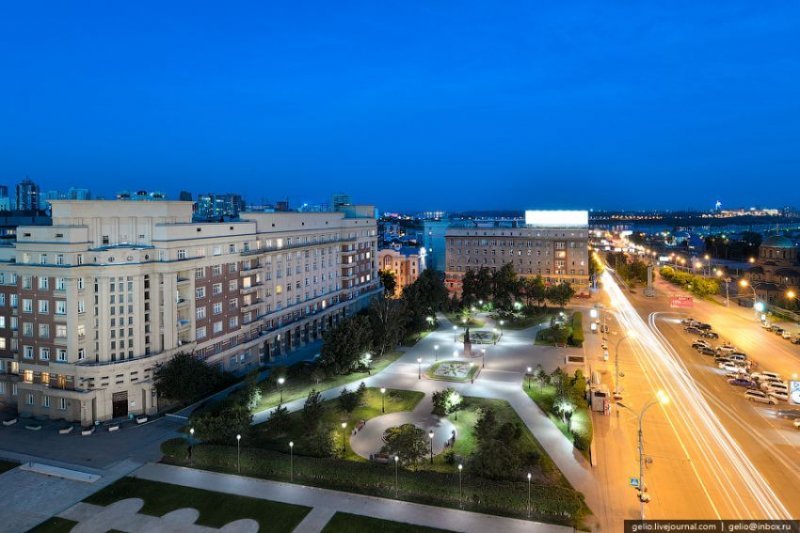 Горожане проголосовали за переименование площади Свердлова