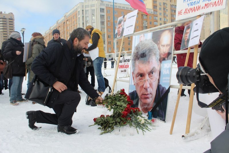 Фотовыставку о Немцове выселили во второй раз
