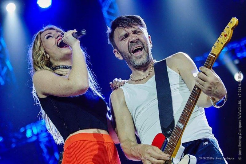 Шнуров оставил маты в песнях на концерте в Новосибирске