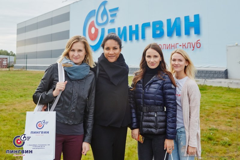 Женская сборная России по керлингу переехала в Новосибирск