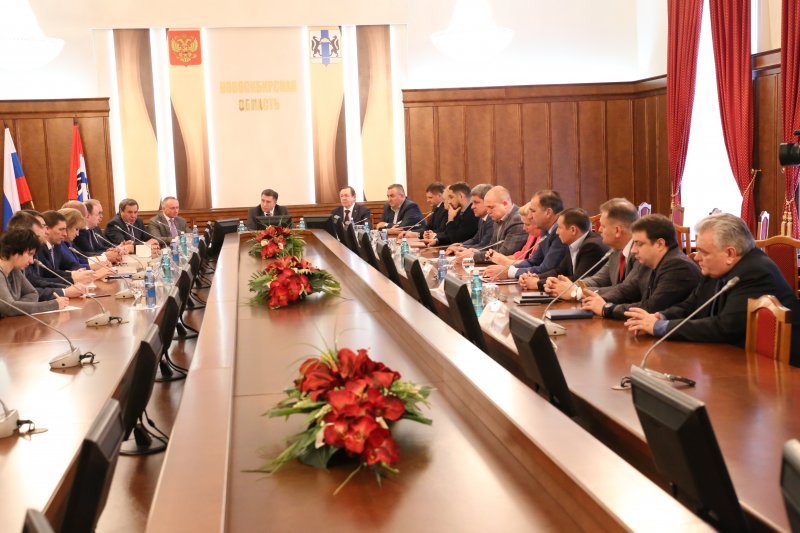Новосибирские депутаты Госдумы получили наставления от коллег