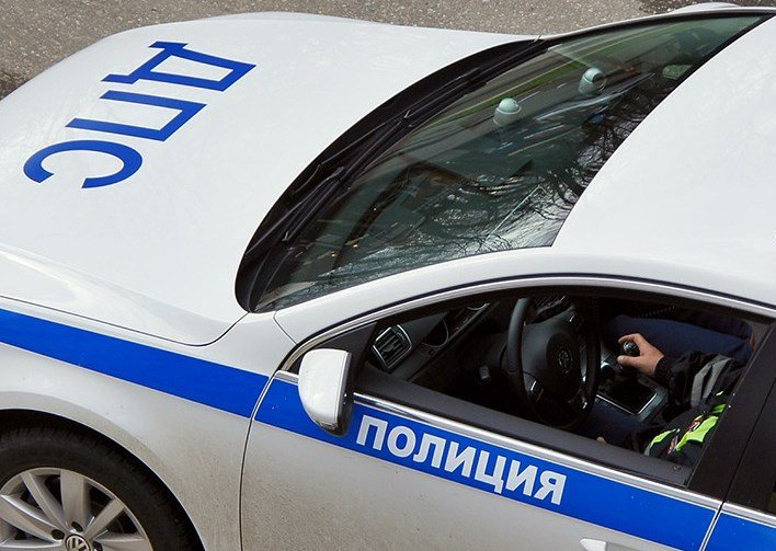 Автомобиль ДПС сбил женщину в Новосибирске