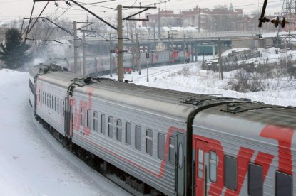 Школьница пыталась сбежать на поезде из Новосибирска