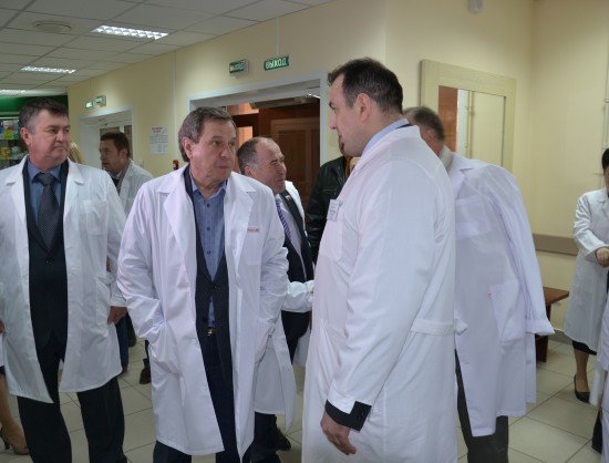 Губернатор оценил развитие новосибирской медицины