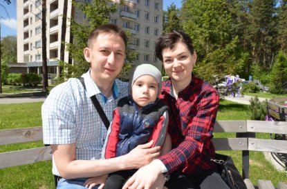 Новосибирские хирурги удалили ребенку опухоль размером с яйцо