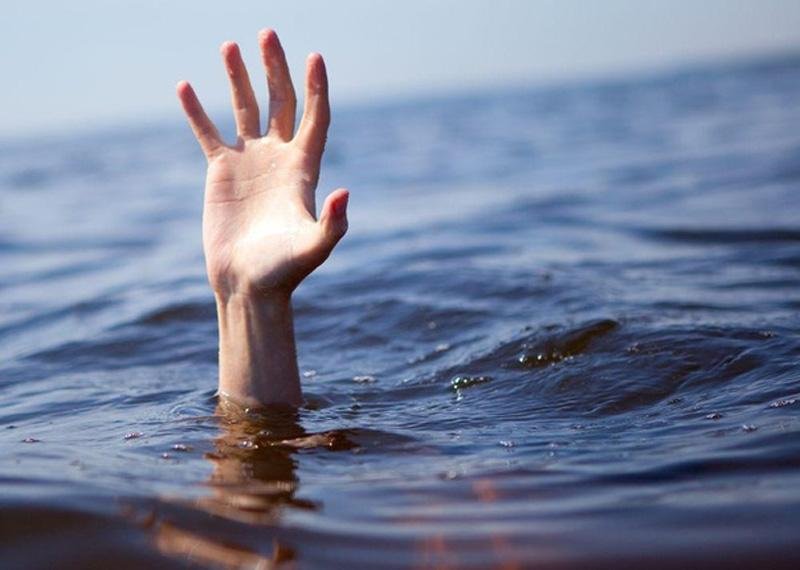 Девятилетний ребенок утонул в пруду в Новосибирской области