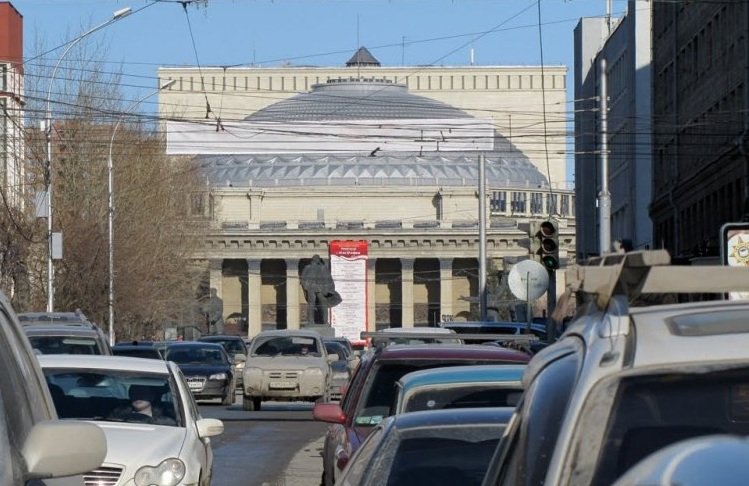 Мэрия объявила улицу Ленина пешеходной по выходным