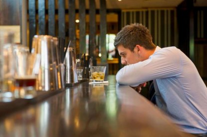 Новосибирцы пьют из-за стресса на работе