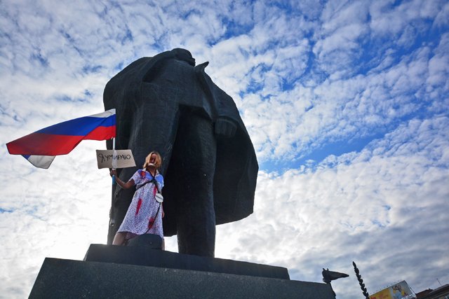 «Умирающая Россия» у ног Ильича: «Страшно, но не хочу молчать»