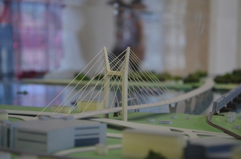 Строительство четвертого моста откладывается на год