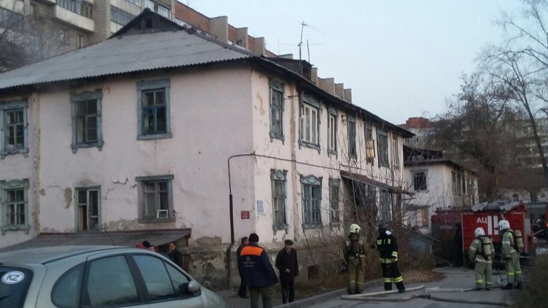Пожарные вывели 30 человек из многоквартирного дома