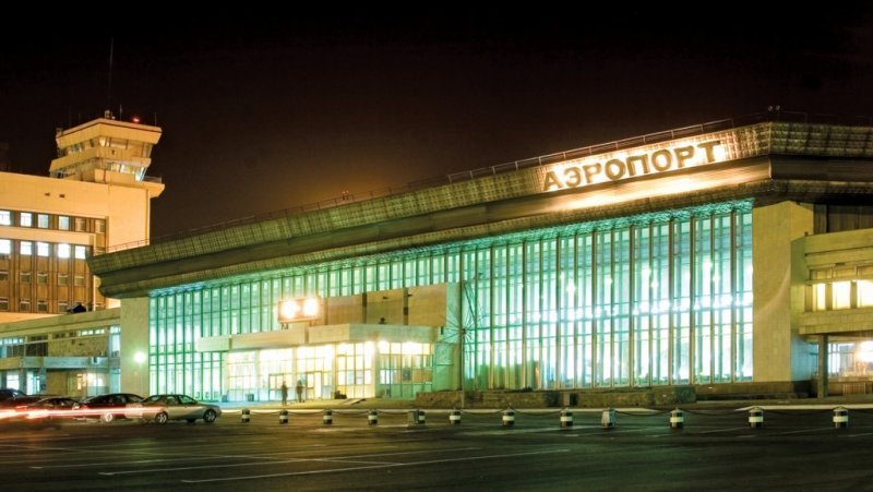 Самолет из Новосибирска вынужденно сел в Хабаровске
