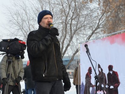 Новосибирский активист потребовал извинений у Ксении Собчак