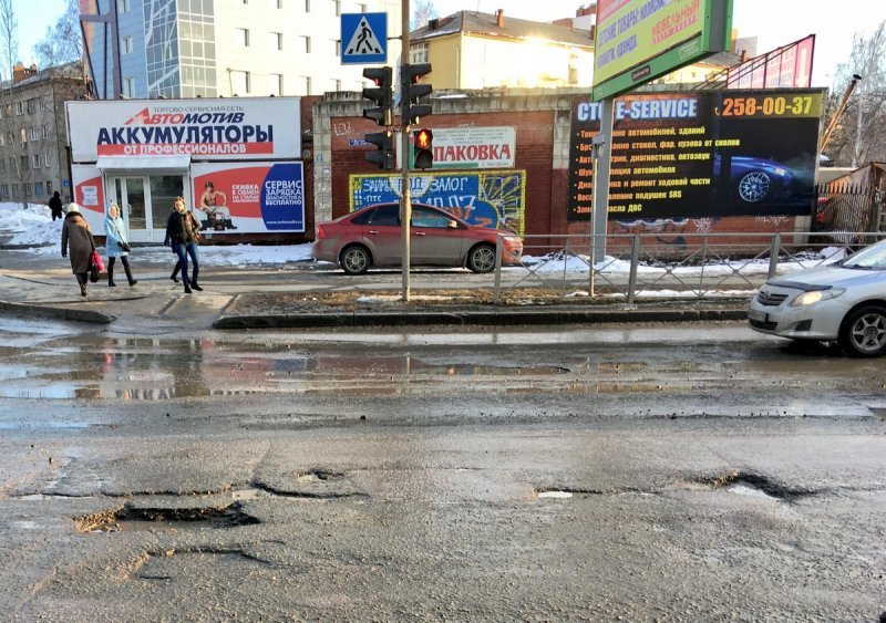 Новосибирские улицы попали на карту убитых после зимы дорог