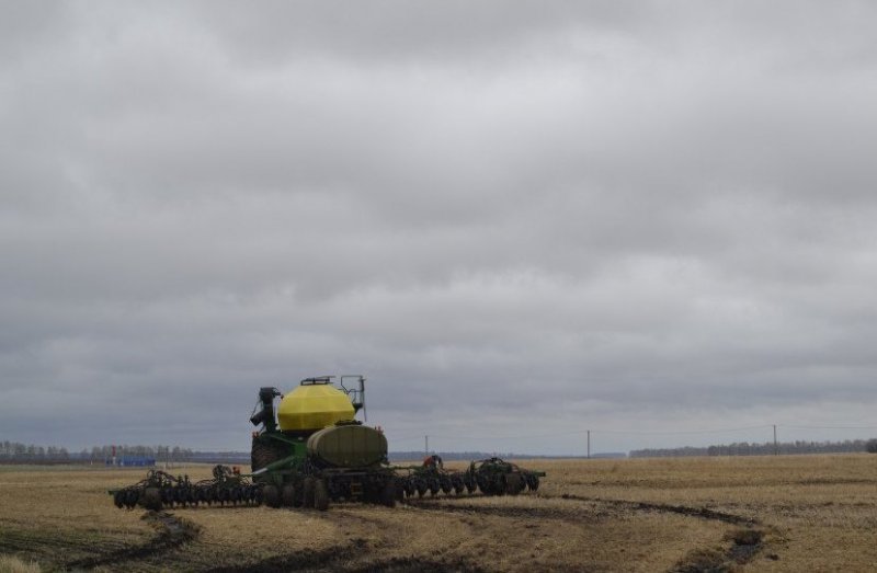 Режим ЧС вводят для новосибирских аграриев из-за погоды