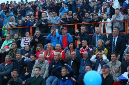 5000 человек смотрели за победой сборной России из фан-зоны
