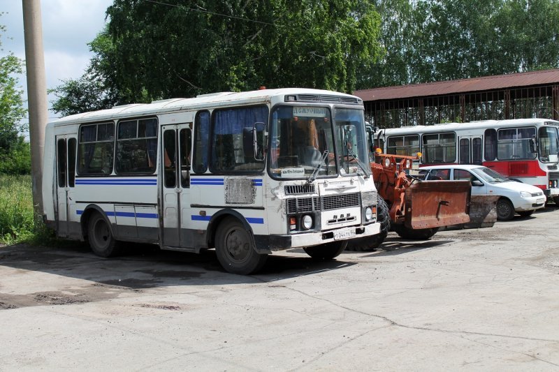 Три автобуса загорелись в Новосибирске