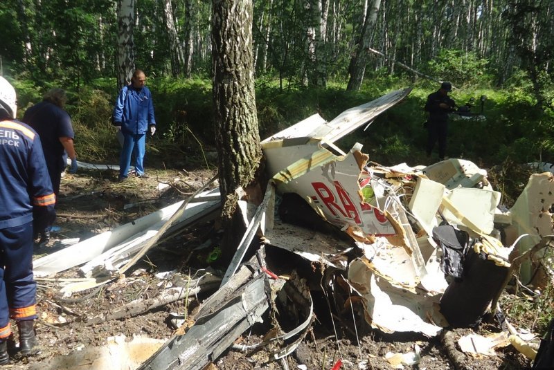 МАК расследует крушение самолета в Новосибирске