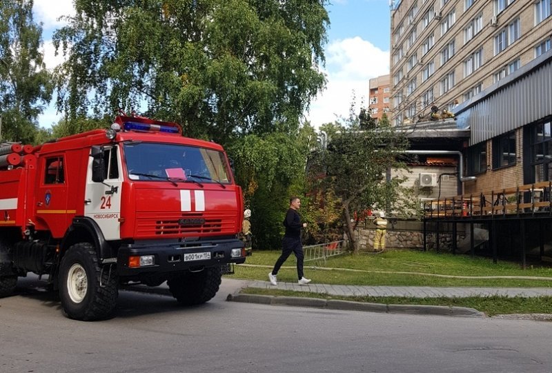 Пожар на «Веранде»: в Академгородке загорелся ресторан