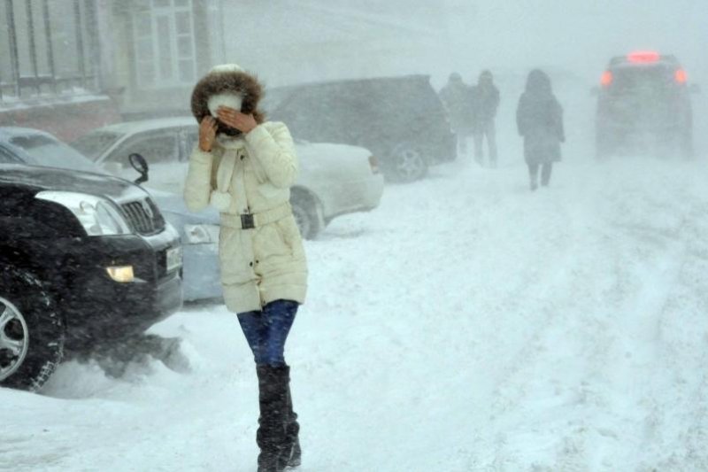 Мороз со снегом и ветром надвигается на Новосибирск