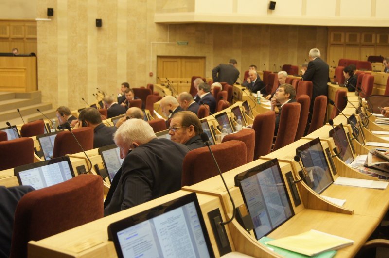 Депутаты готовят поправки к бюджету области на 2019 год