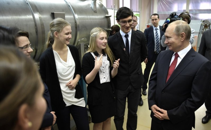 Путин об «Академгородке 2.0»: «За этим и социалка подтянется»