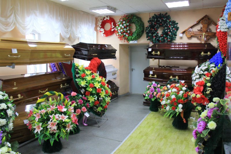 Суд потребовал открыть похоронную службу в Купино